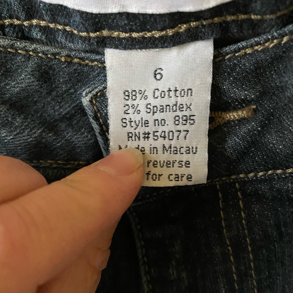 Jeans - Picture 4 of 4
